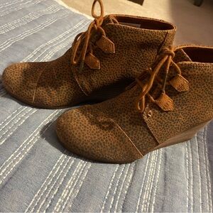 Brown Lace-Up Ankle Boots